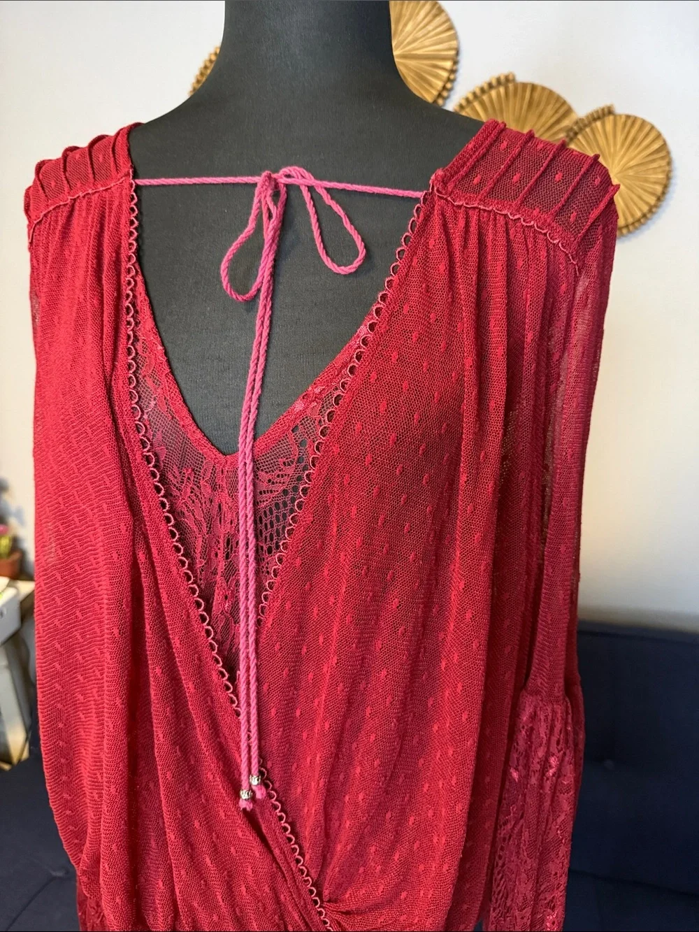 FP Womens Sheer Burgundy Red Lace Blouse Bow tie layered V-Neck Long Bell Sleeve